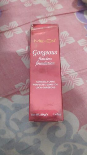 ME-ON Gorgeous Flawless Foundation - 02[Skin Beige] photo review