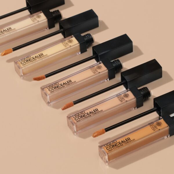 Hilary Rhoda Liquid Concealer