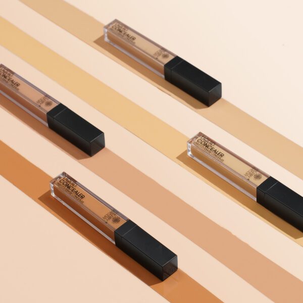 Hilary Rhoda Liquid Concealer