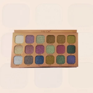 ME-ON PHOTOFACE Diamond Eyeshadow Palette – 002 | 18 Colors | Shimmer Shades | Natural Look | 27g